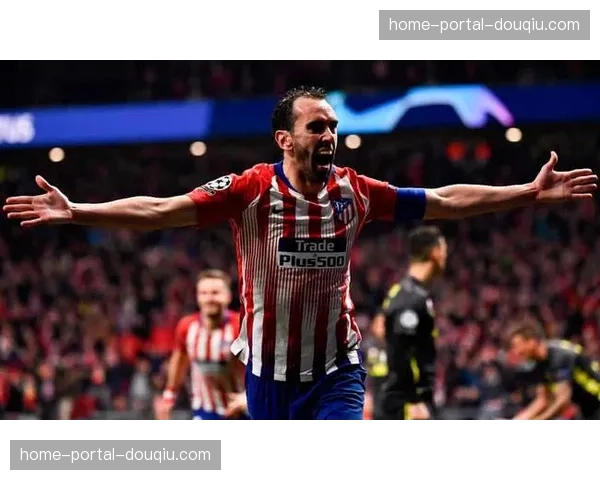 “专访马竞门将奥布拉克：谈如何研究与预判对方定位球主罚者的习惯”